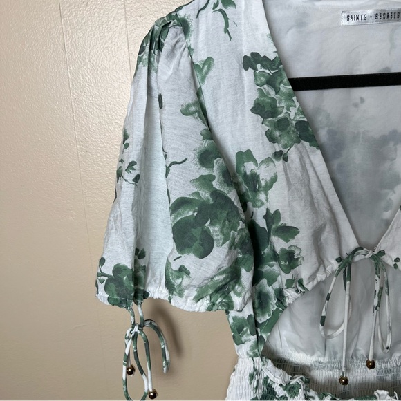 Selfie Leslie Sylvie Shirred Layered Hem Floral Dress Olive/White Smocked Small - Picture 5 of 12